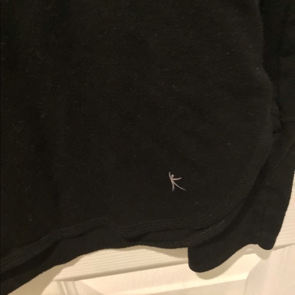 3/$15 Womens Small Performance Long Sleeve - Picture 4 of 5